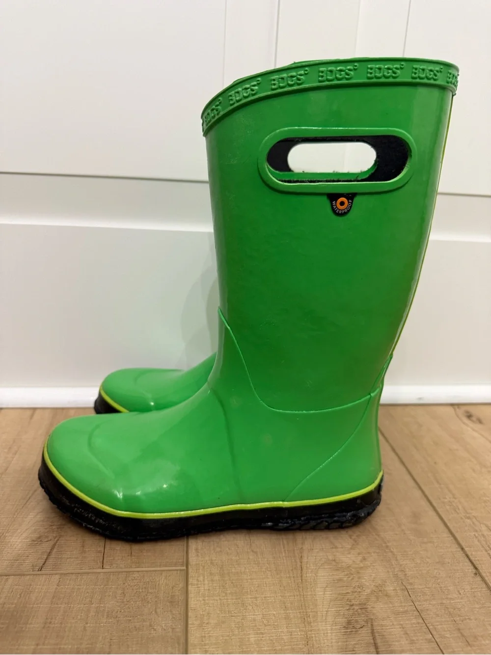 BOGS Green Waterproof Rain Boots Youth Size 4